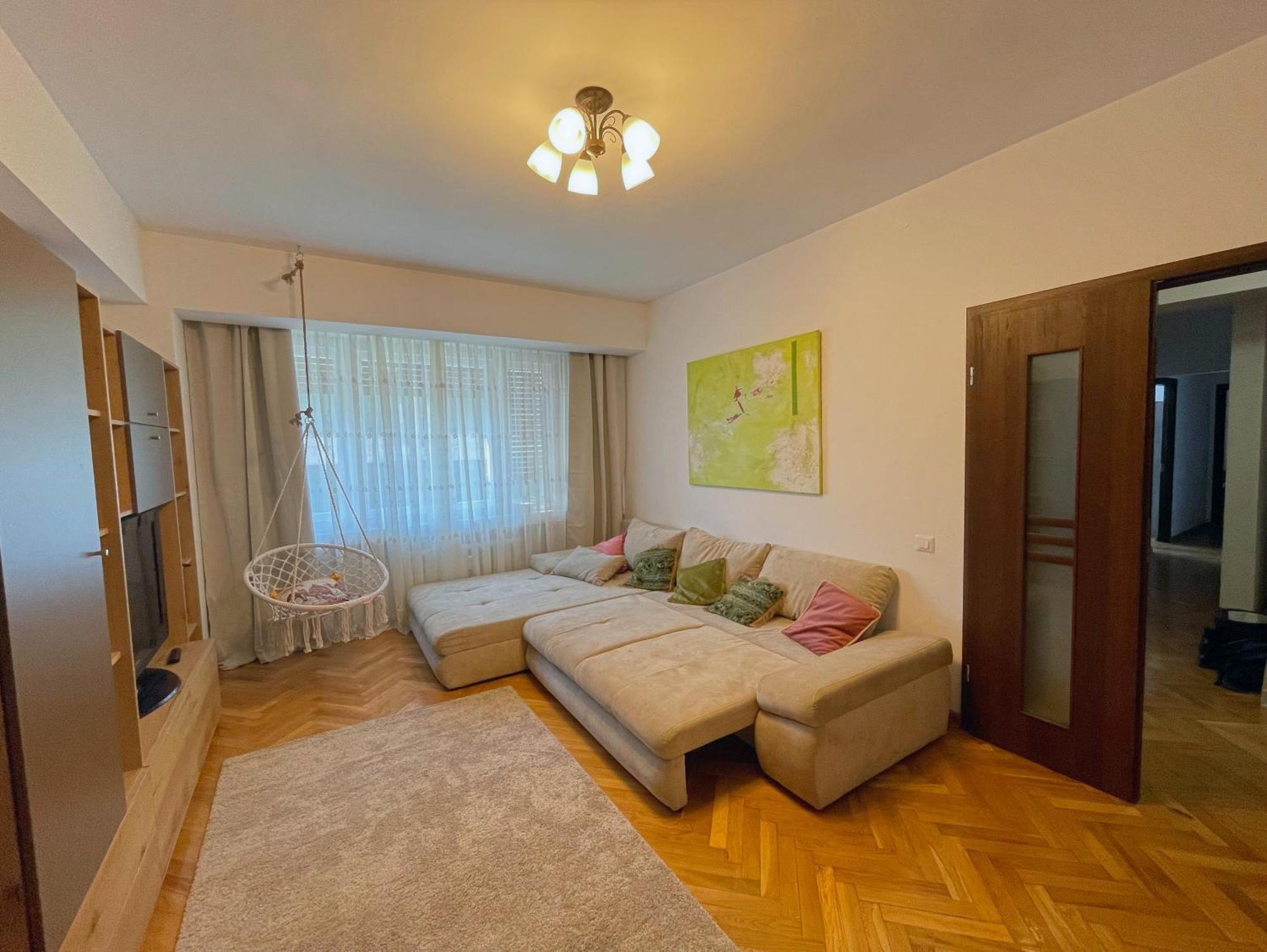 Relax Old Town Apartment Oradea Eksteriør billede